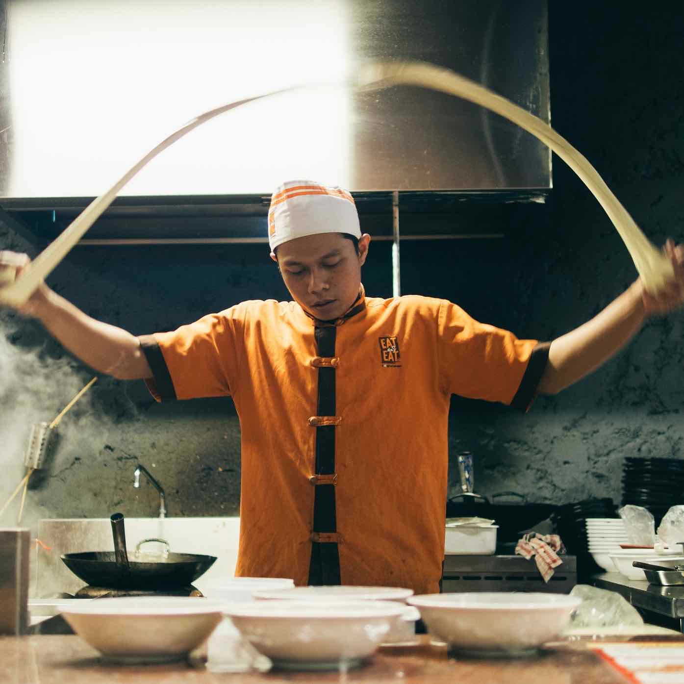 Wnętrze i atmosfera restauracji Am Thuc Viet